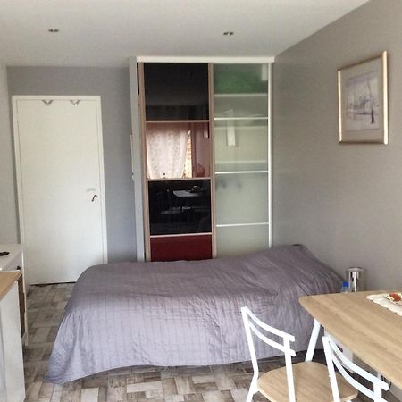 Gites Et Chambres D'Hotes Les Roses The 奥特里韦 外观 照片